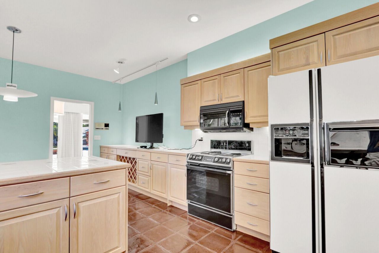 2571 Marseille Drive, Palm Beach Gardens, FL 33410 Photo