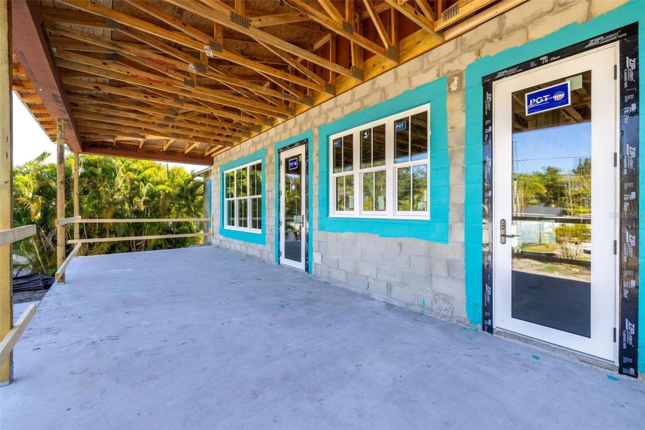 819 38th Avenue Ne, Saint Petersburg, FL 33701 Photo