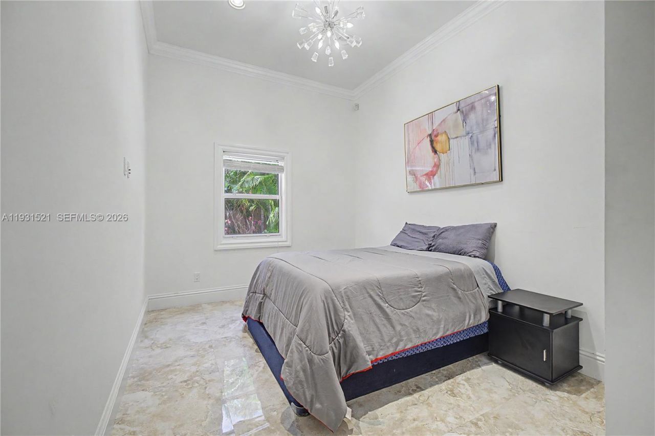 117 NW 8th Street, Boca Raton, FL 33432 Photo