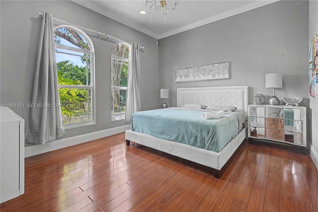 117 NW 8th Street, Boca Raton, FL 33432 Photo