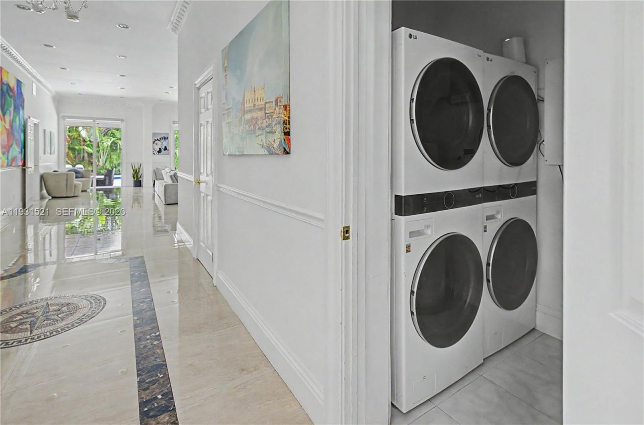 117 NW 8th Street, Boca Raton, FL 33432 Photo