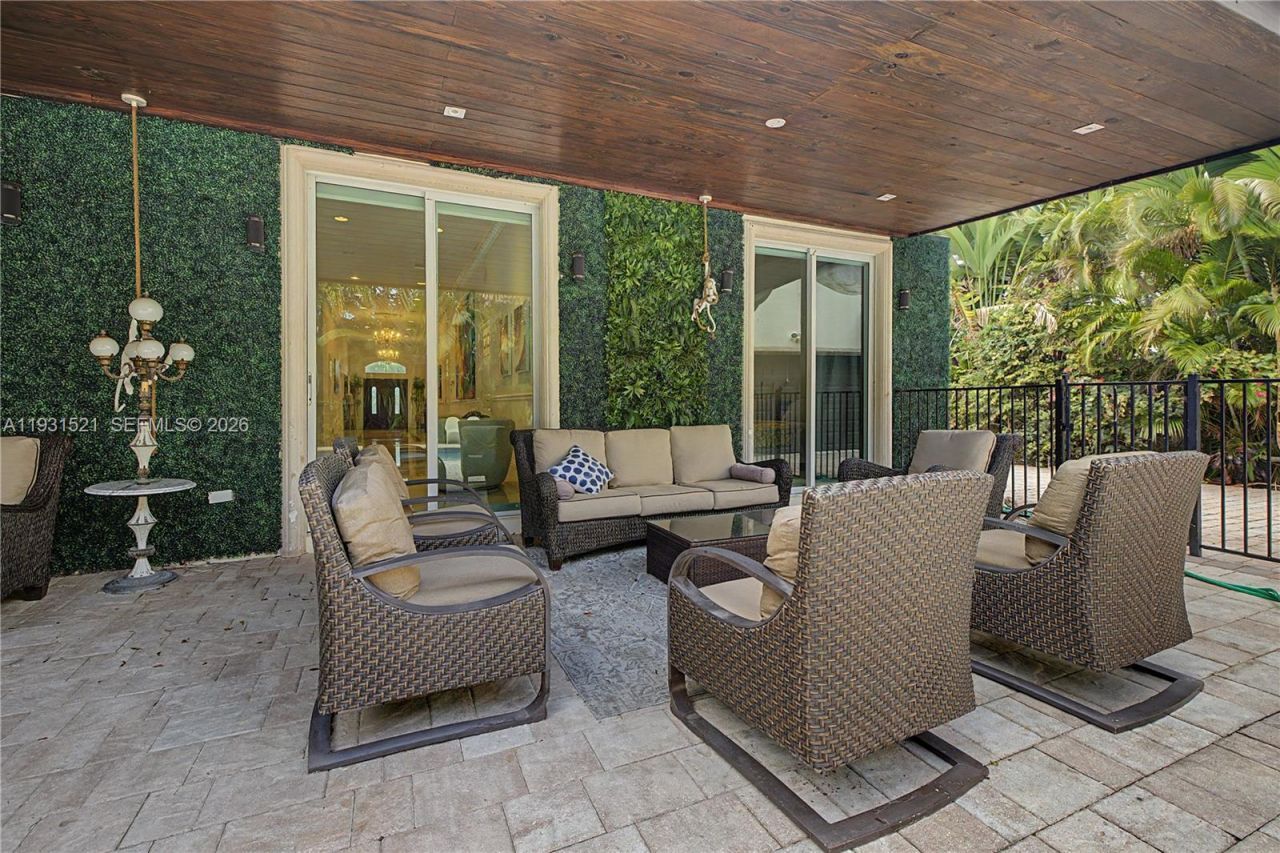 117 NW 8th Street, Boca Raton, FL 33432 Photo