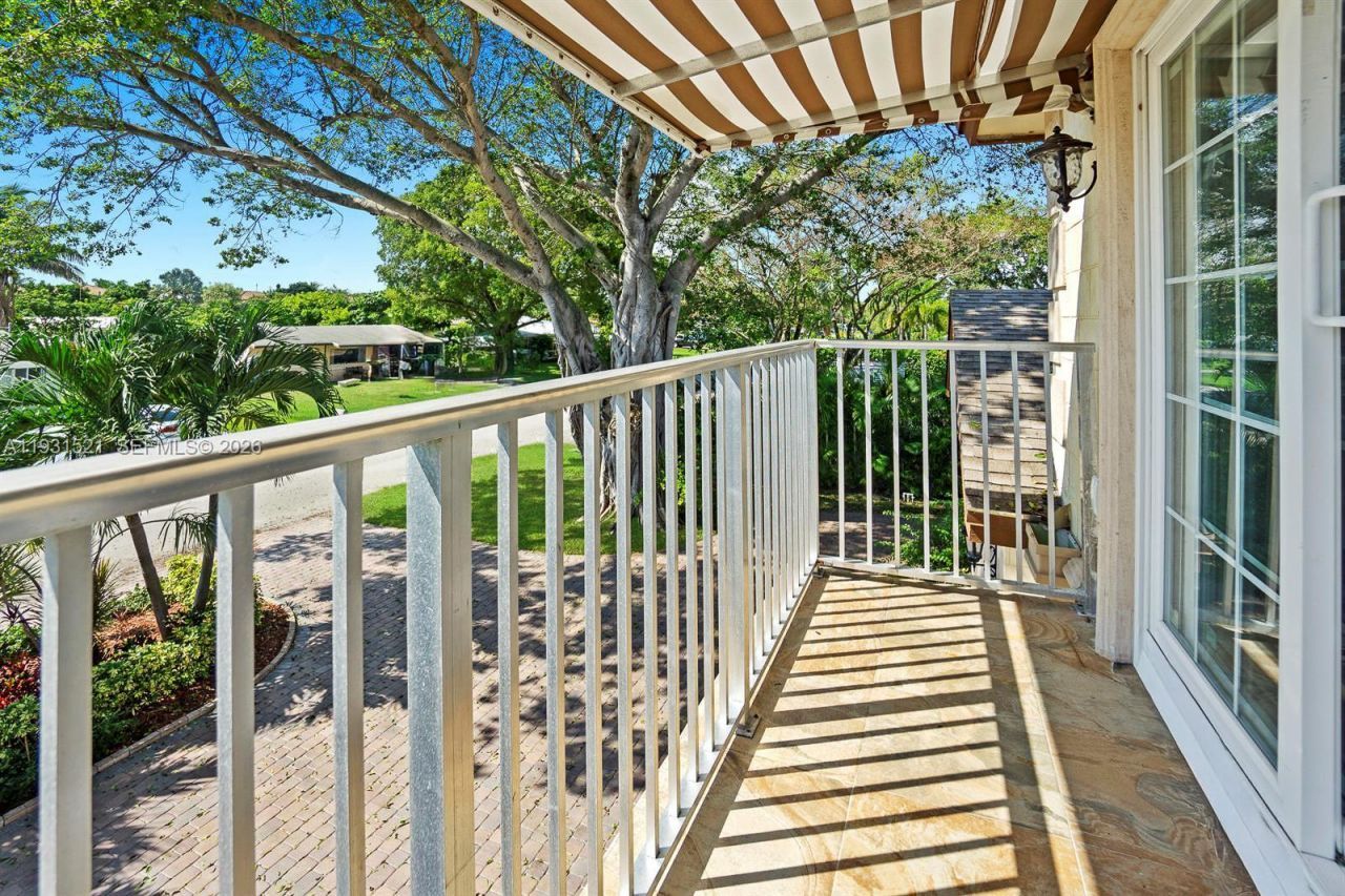 117 NW 8th Street, Boca Raton, FL 33432 Photo