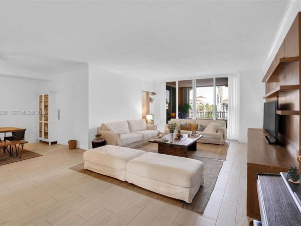 735 Crandon Blvd , Unit 503, Key Biscayne, FL 33149