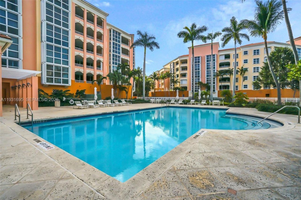 735 Crandon Blvd , Unit 503, Key Biscayne, FL 33149 Photo
