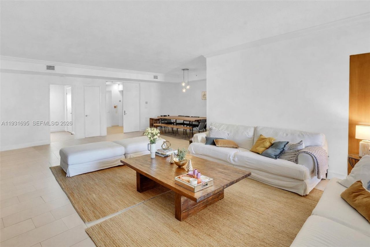 735 Crandon Blvd , Unit 503, Key Biscayne, FL 33149 Photo