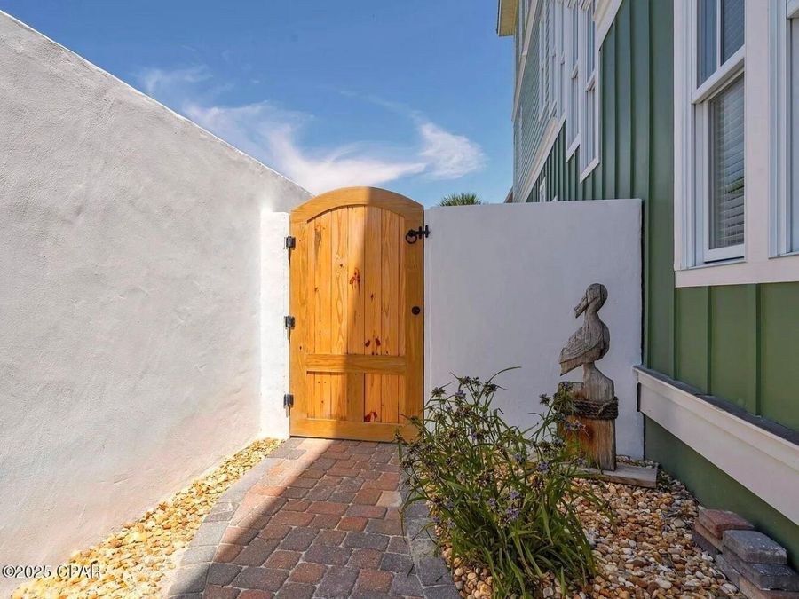 Property Image 37