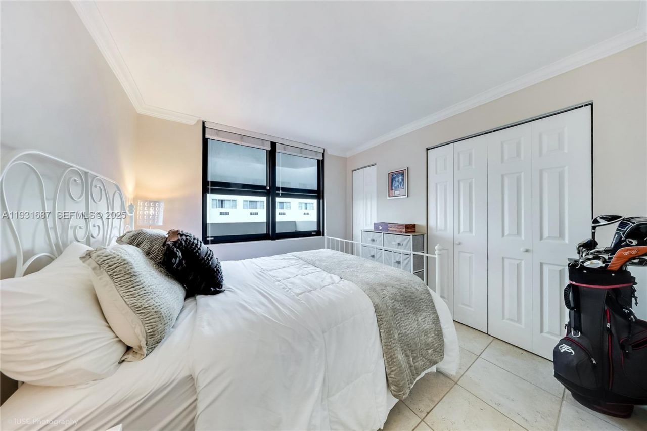 4301 Collins Ave, Unit 803, Miami Beach, FL 33140 Photo