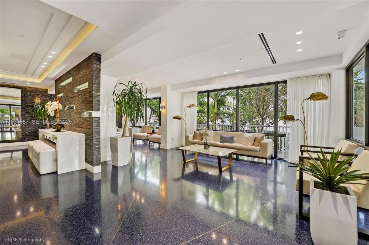 4301 Collins Ave, Unit 803, Miami Beach, FL 33140 Photo