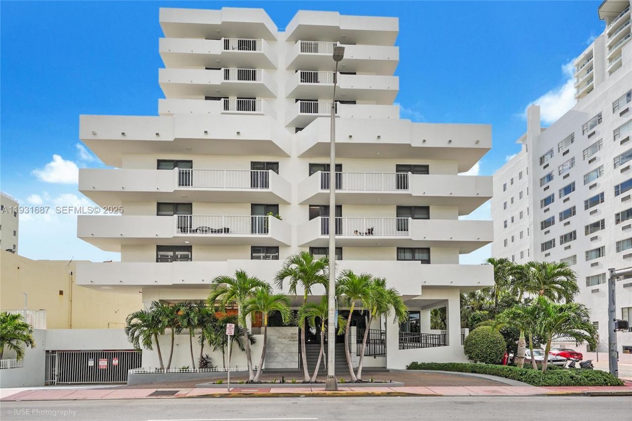 4301 Collins Ave, Unit 803, Miami Beach, FL 33140 Photo