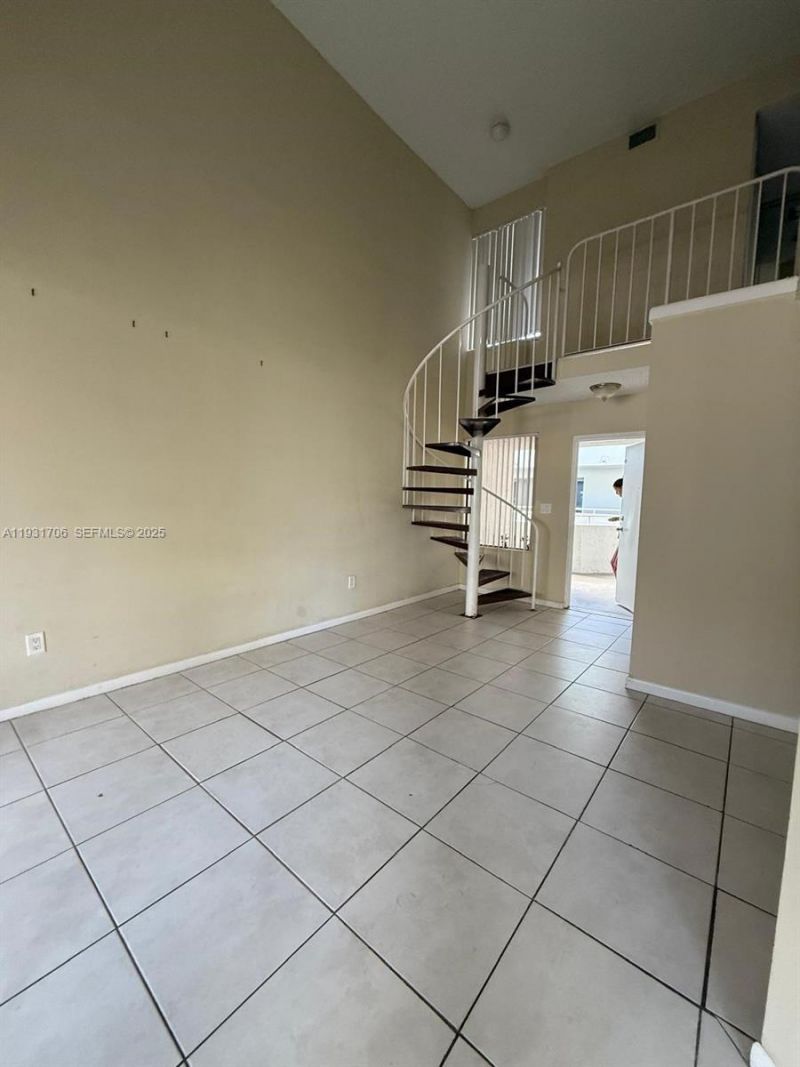 8255 SW 152nd Ave, Unit E-411, Miami, FL 33193 Photo