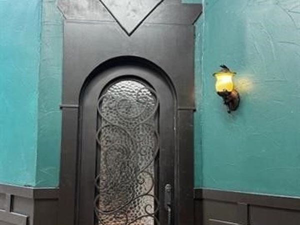 8 W Main Street , Ardmore, OK 73401