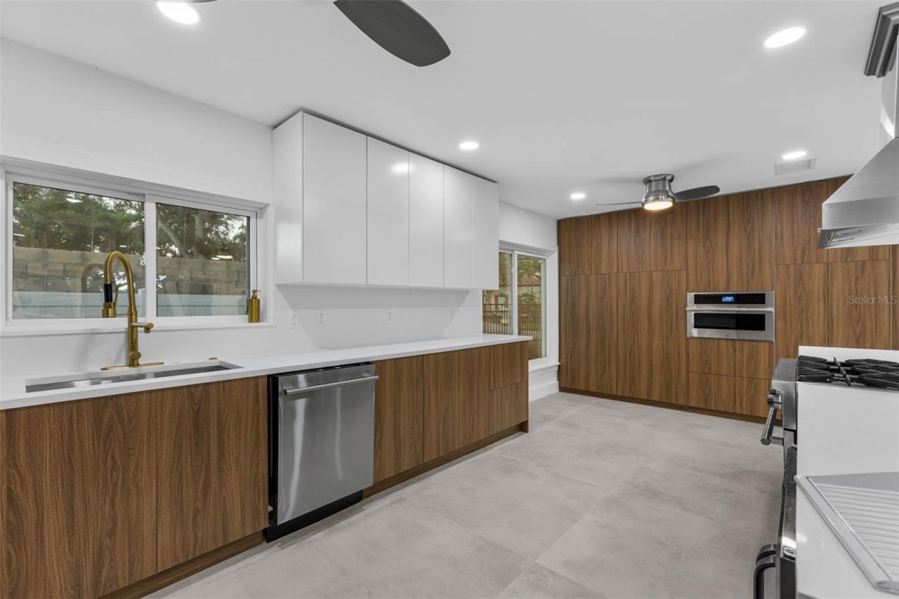 115 Rafael Boulevard Ne, Saint Petersburg, FL 33704 Photo