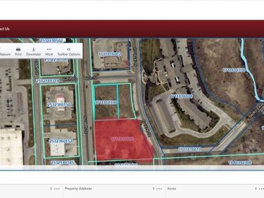 3305 N 168th Street, Omaha, NE 68116