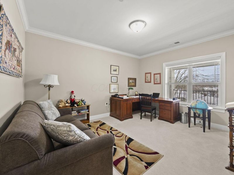 3175 Tremont Road, Unit 313, Columbus, OH 43221 Photo 16