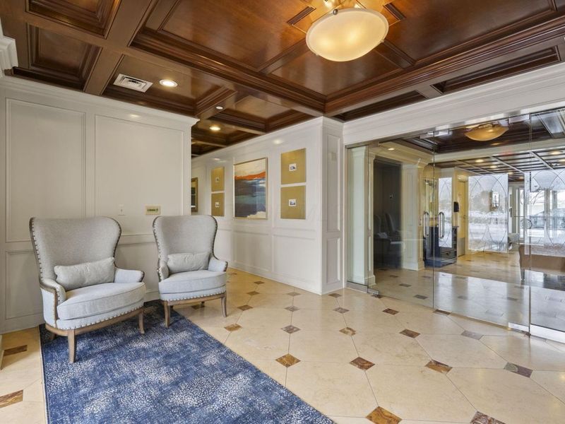 3175 Tremont Road, Unit 313, Columbus, OH 43221 Photo 25