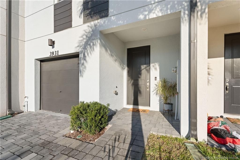 3931 SE Mentmore Lane, Stuart, FL 34997 Photo