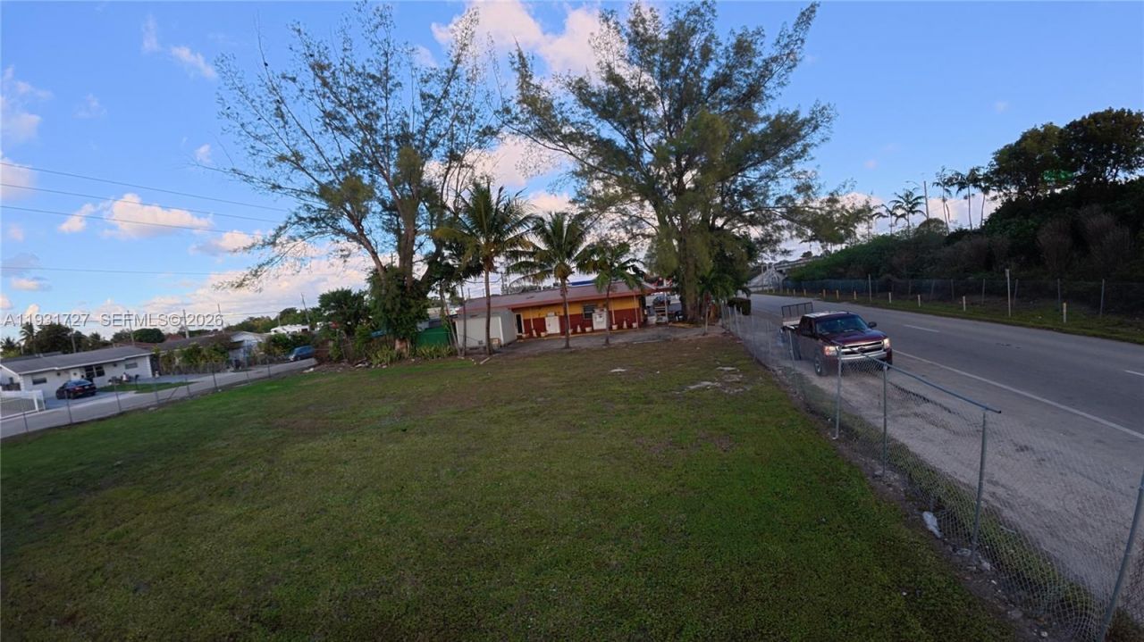 168 4215 , Miami Gardens, FL 33055 Photo