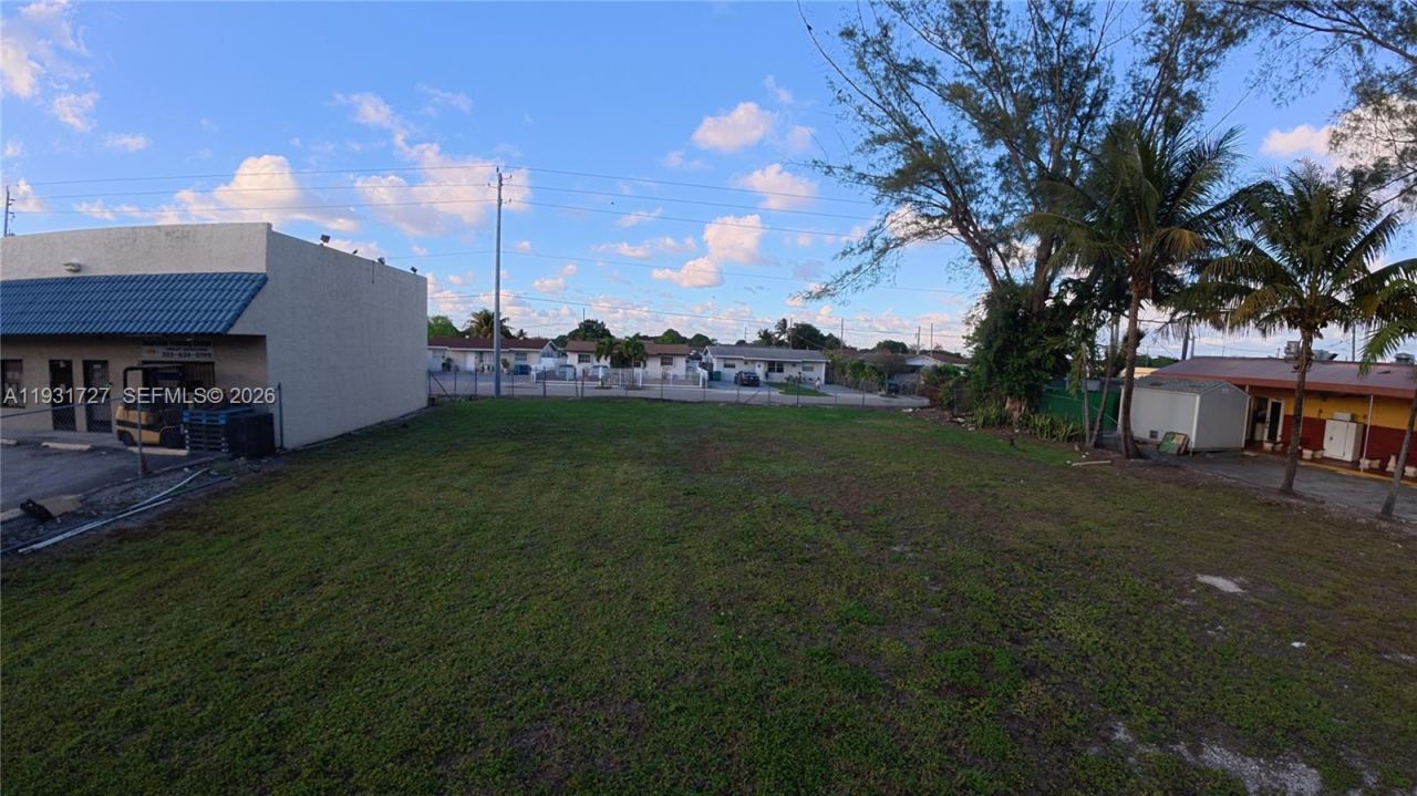 168 4215 , Miami Gardens, FL 33055 Photo