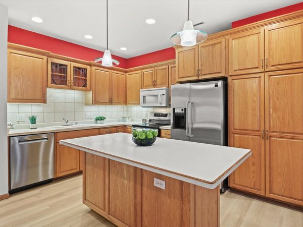 6806 Raymond Road, Unit 101, Madison, WI 53719