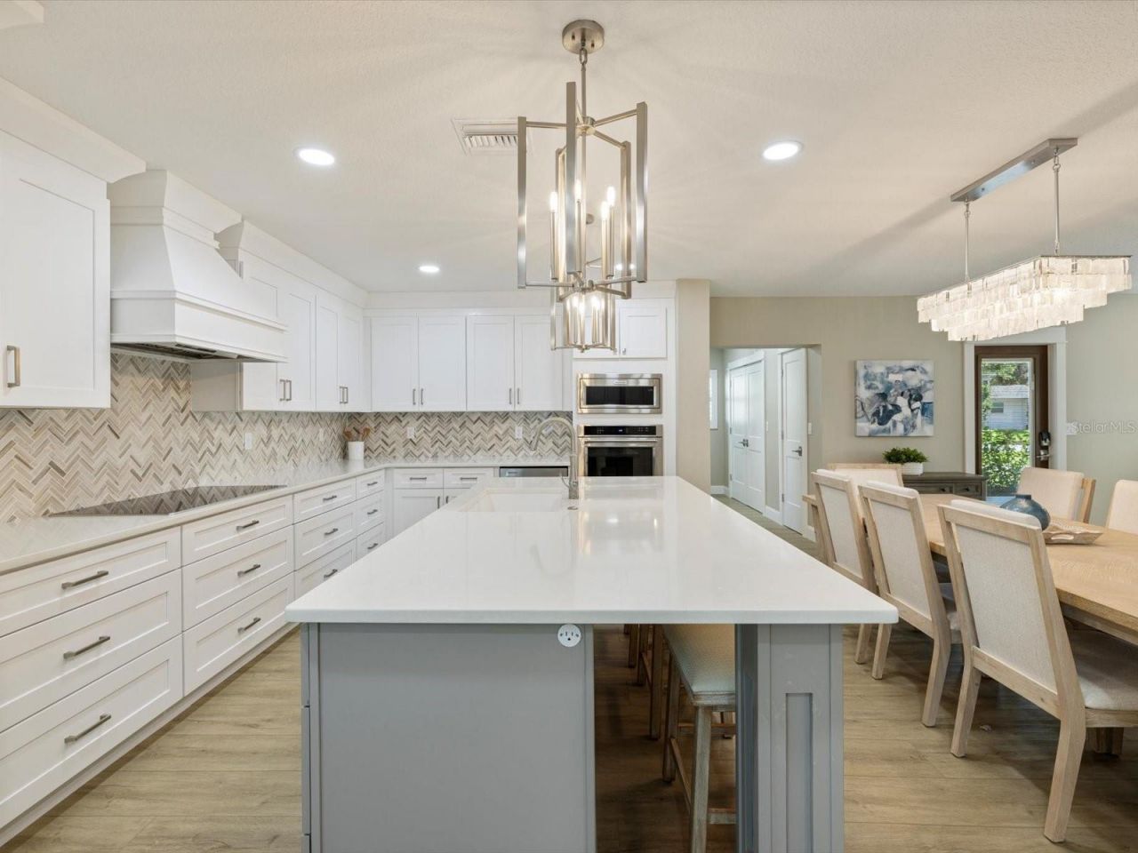 842 Nokomis Avenue S, Venice, FL 34285 Photo