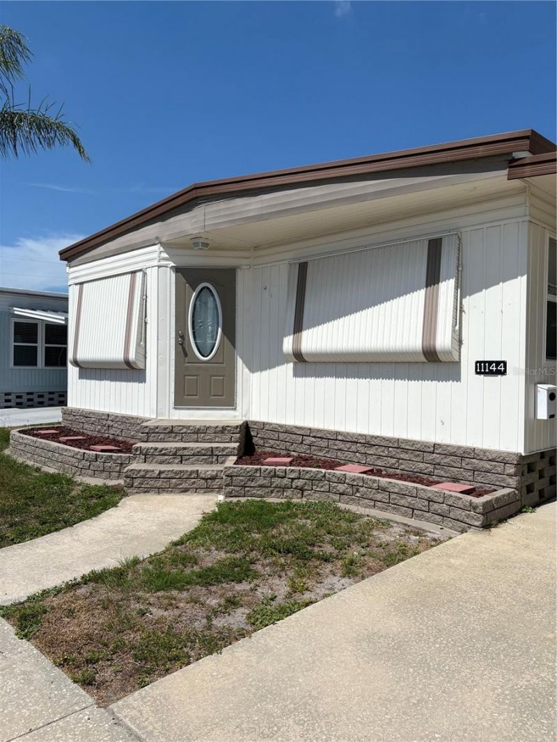 11144 101st Way, Unit 143, Largo, FL 33773 Main Photo