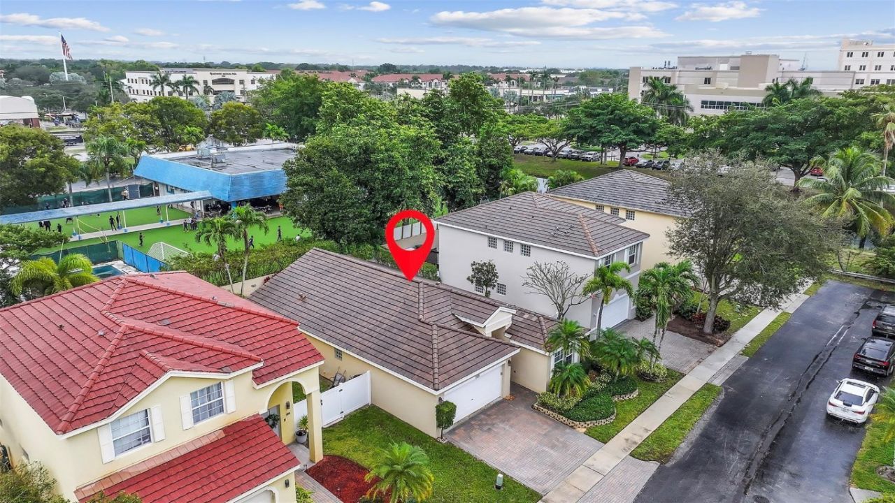 2850 E Sable Cir, Margate, FL 33063 Photo