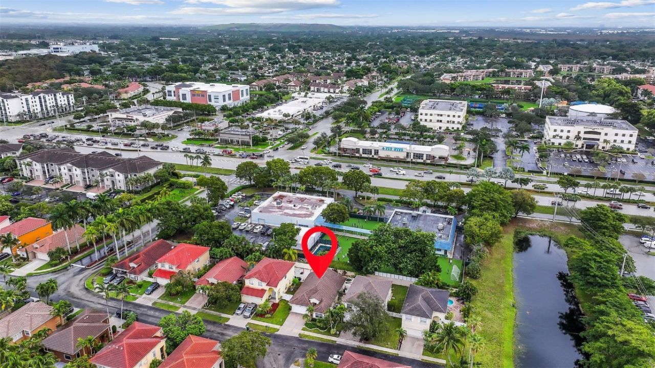 2850 E Sable Cir, Margate, FL 33063 Photo