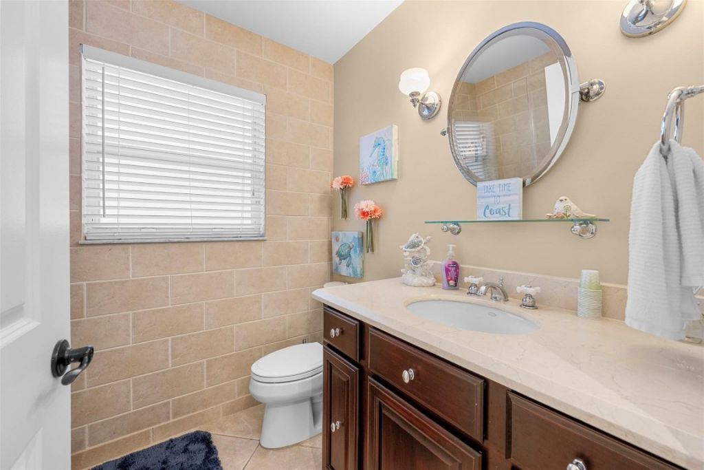 2850 E Sable Cir, Margate, FL 33063 Photo