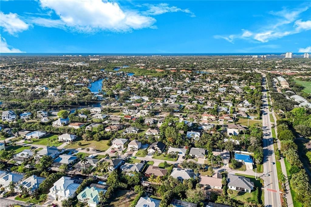 27065 Belle Rio Dr, Bonita Springs, FL 34135 Photo