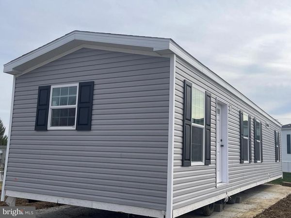 46 CENTER COURT, NORTH WALES, PA 19454