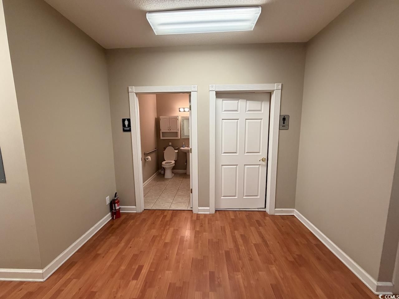 3700 Palmetto Pointe Blvd. Photo 10