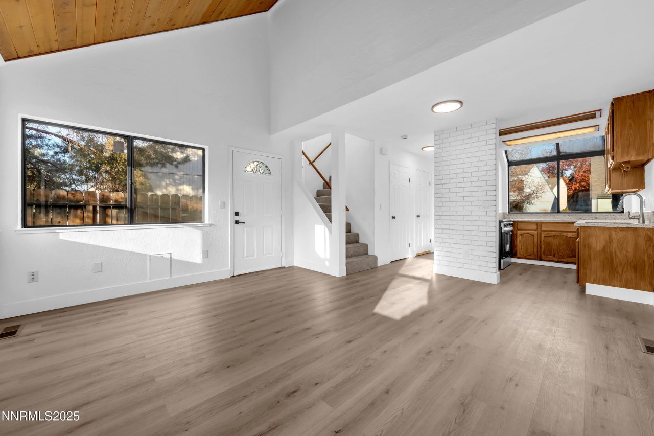 2545 Garfield Drive, Sparks, NV 89431 Photo