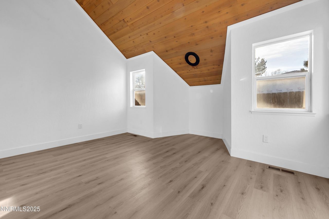 2545 Garfield Drive, Sparks, NV 89431 Photo