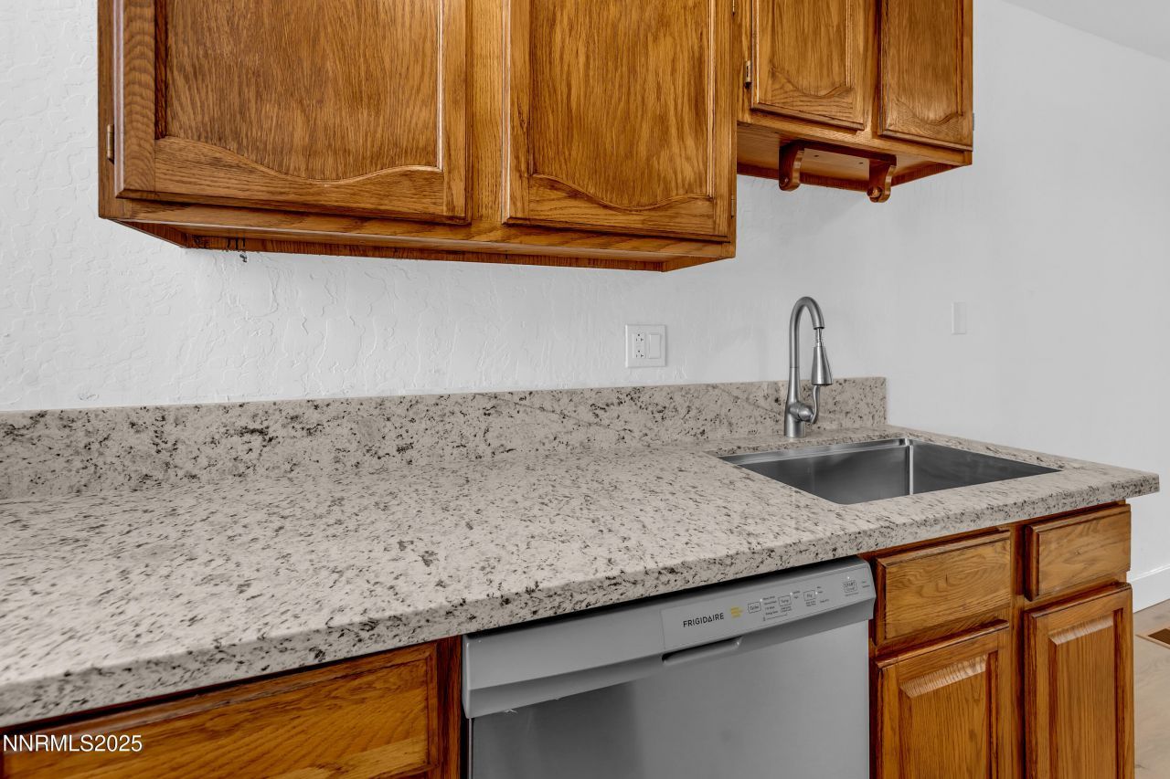 2545 Garfield Drive, Sparks, NV 89431 Photo