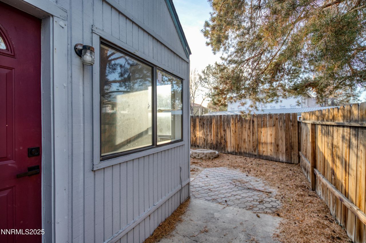 2545 Garfield Drive, Sparks, NV 89431 Photo