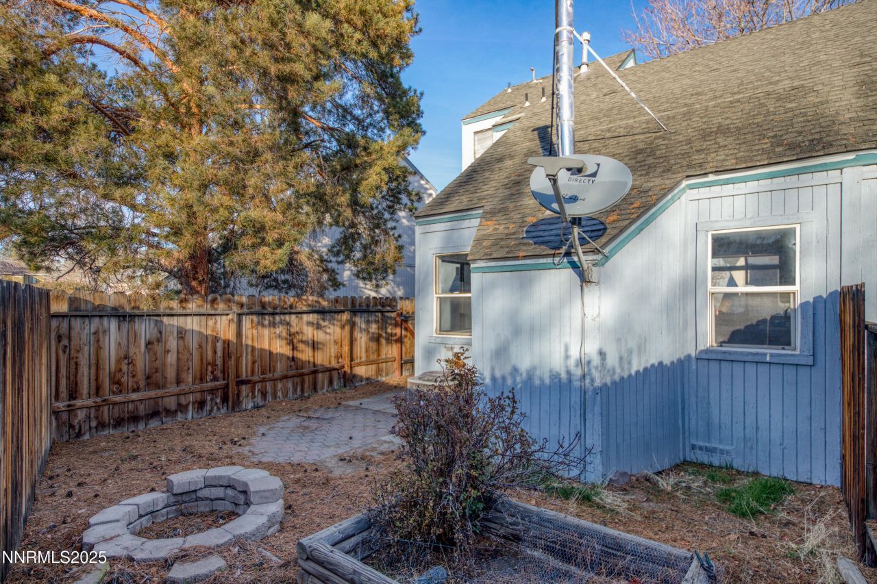 2545 Garfield Drive, Sparks, NV 89431 Photo