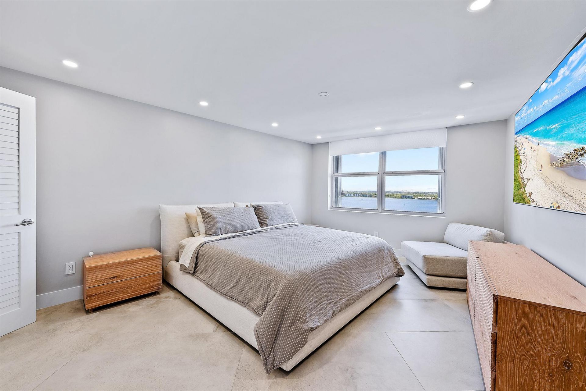 5200 N Ocean Drive, Unit 2003, Singer Island, FL 33404 Photo