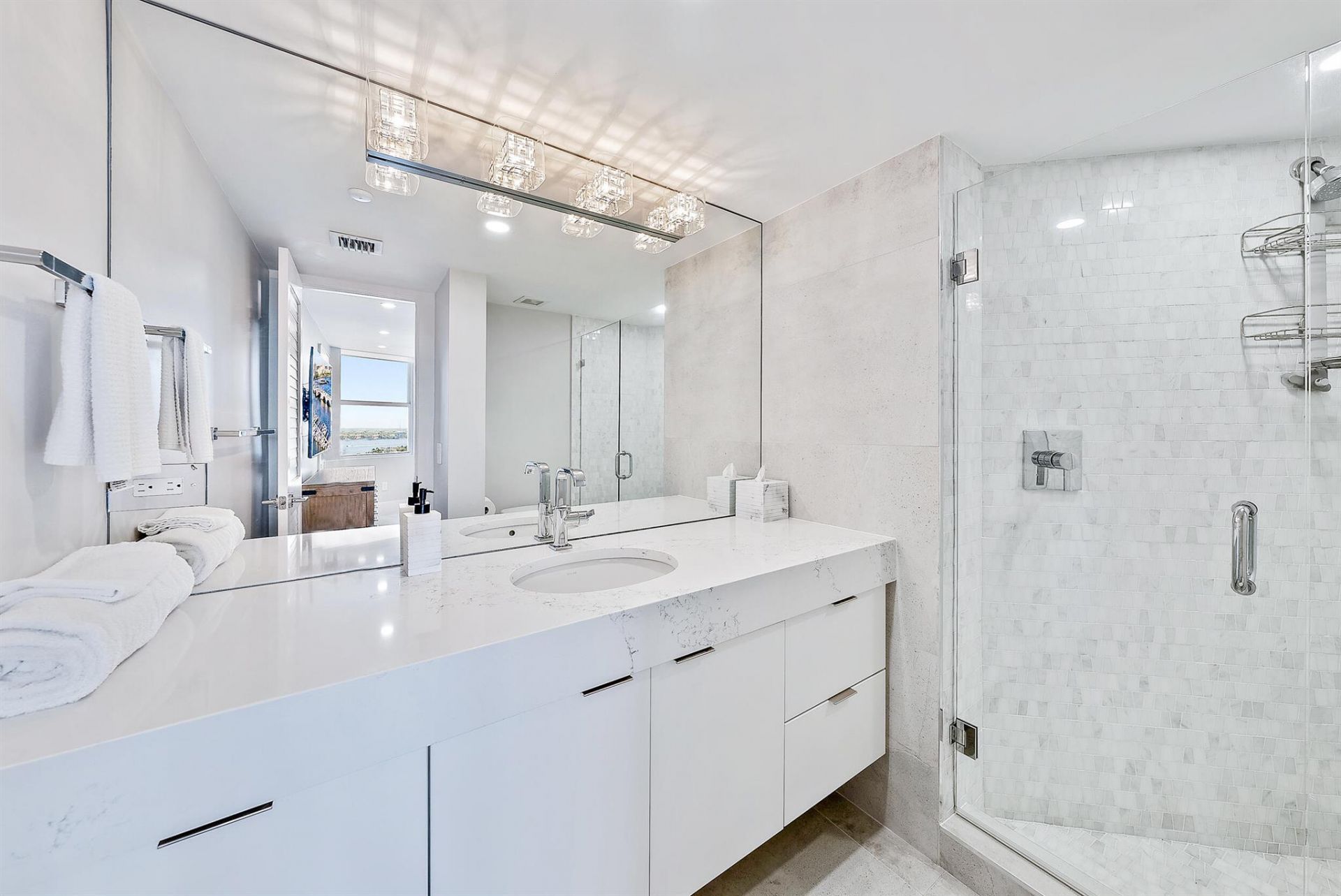 5200 N Ocean Drive, Unit 2003, Singer Island, FL 33404 Photo