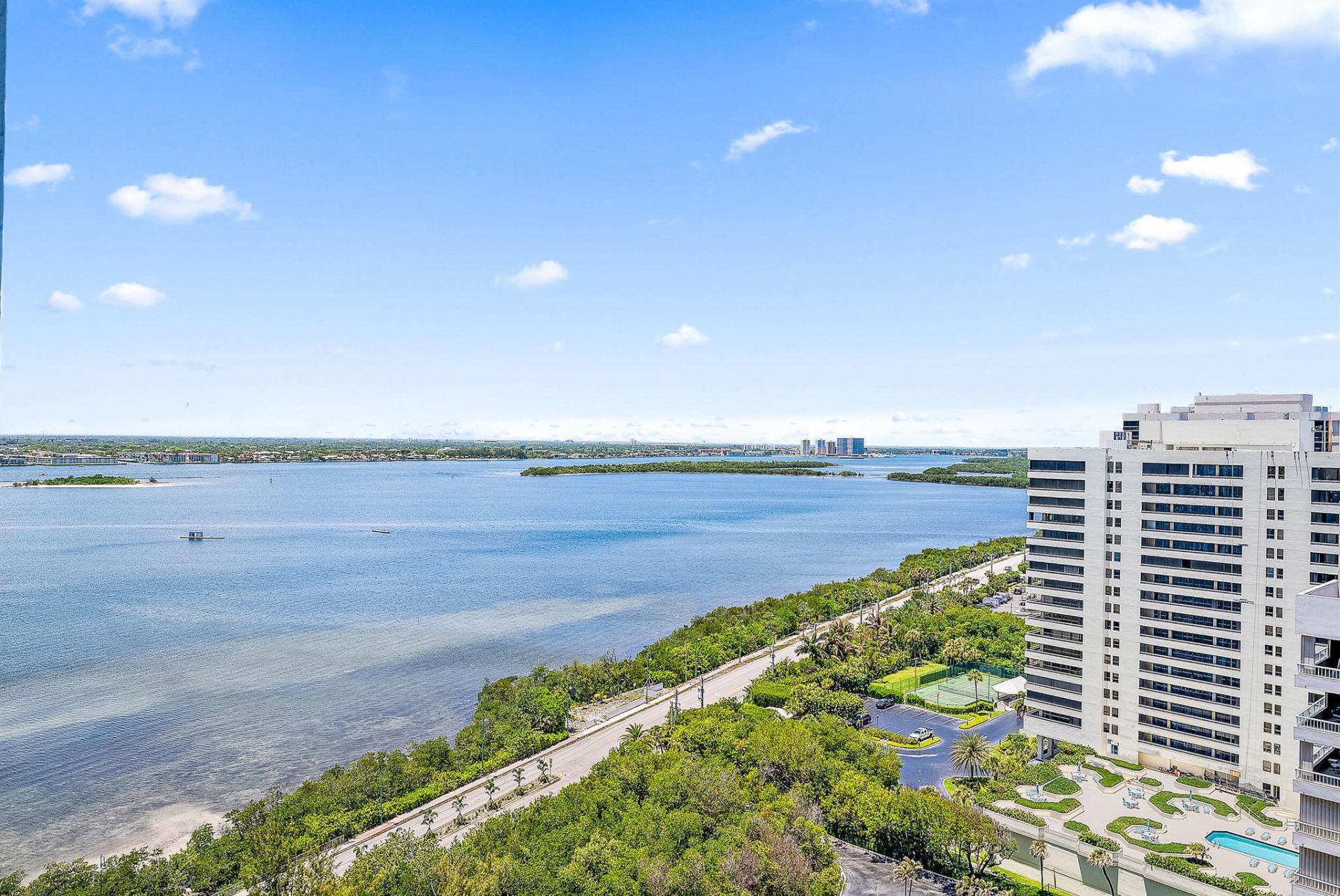 5200 N Ocean Drive, Unit 2003, Singer Island, FL 33404 Photo