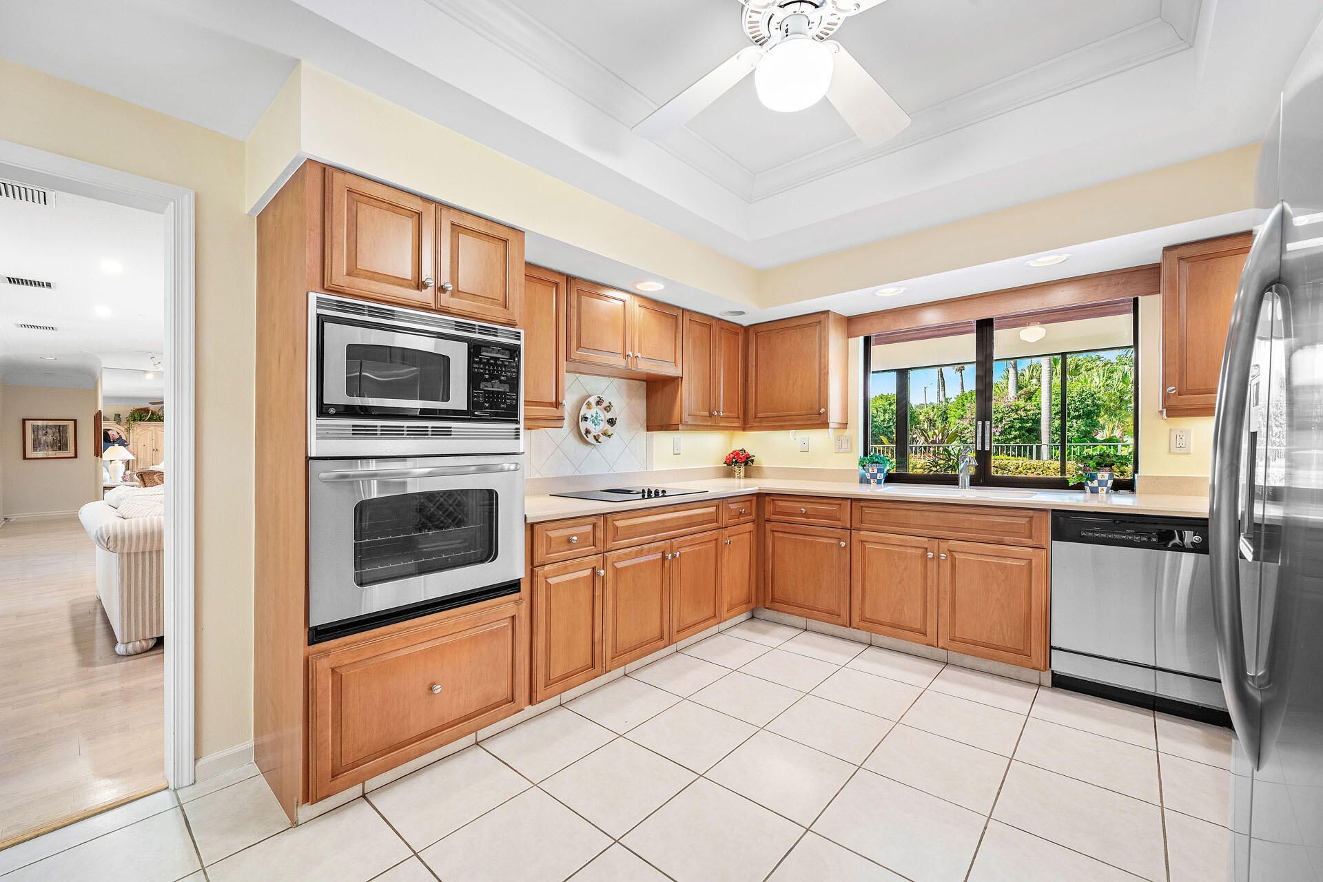 1851 Thatch Palm Drive, Boca Raton, FL 33432 Photo