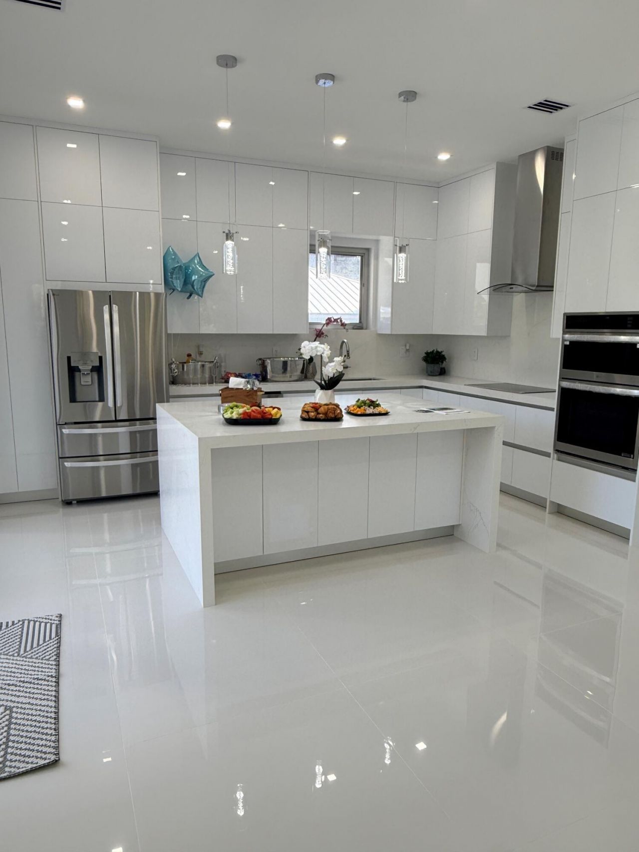 365 Buttonwood Shores Drive, Key Largo, FL 33037 Photo