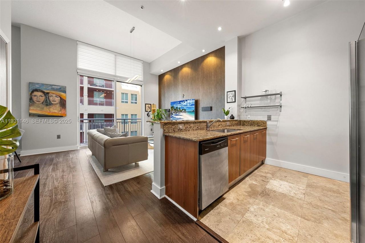 9066 SW 73rd Ct, Unit 405, Miami, FL 33156 Photo