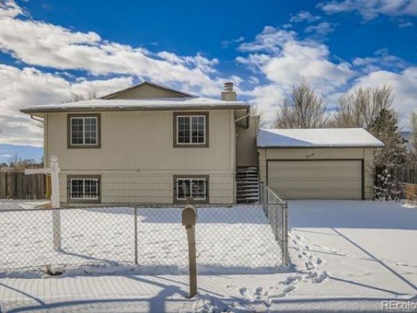 3114 Moonbeam Circle, Colorado Springs, CO 80916