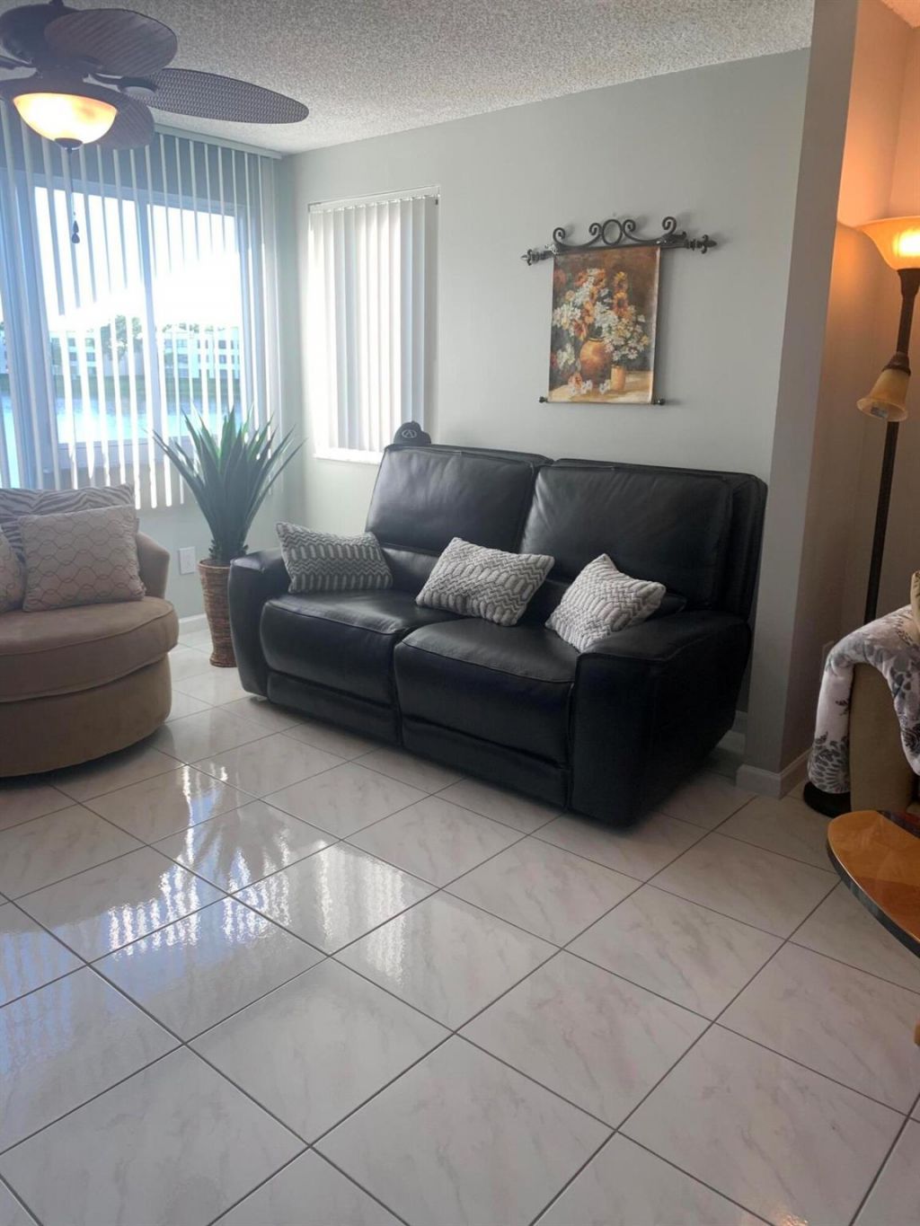 7216 S Devon Drive, Unit 212, Tamarac, FL 33321 Photo