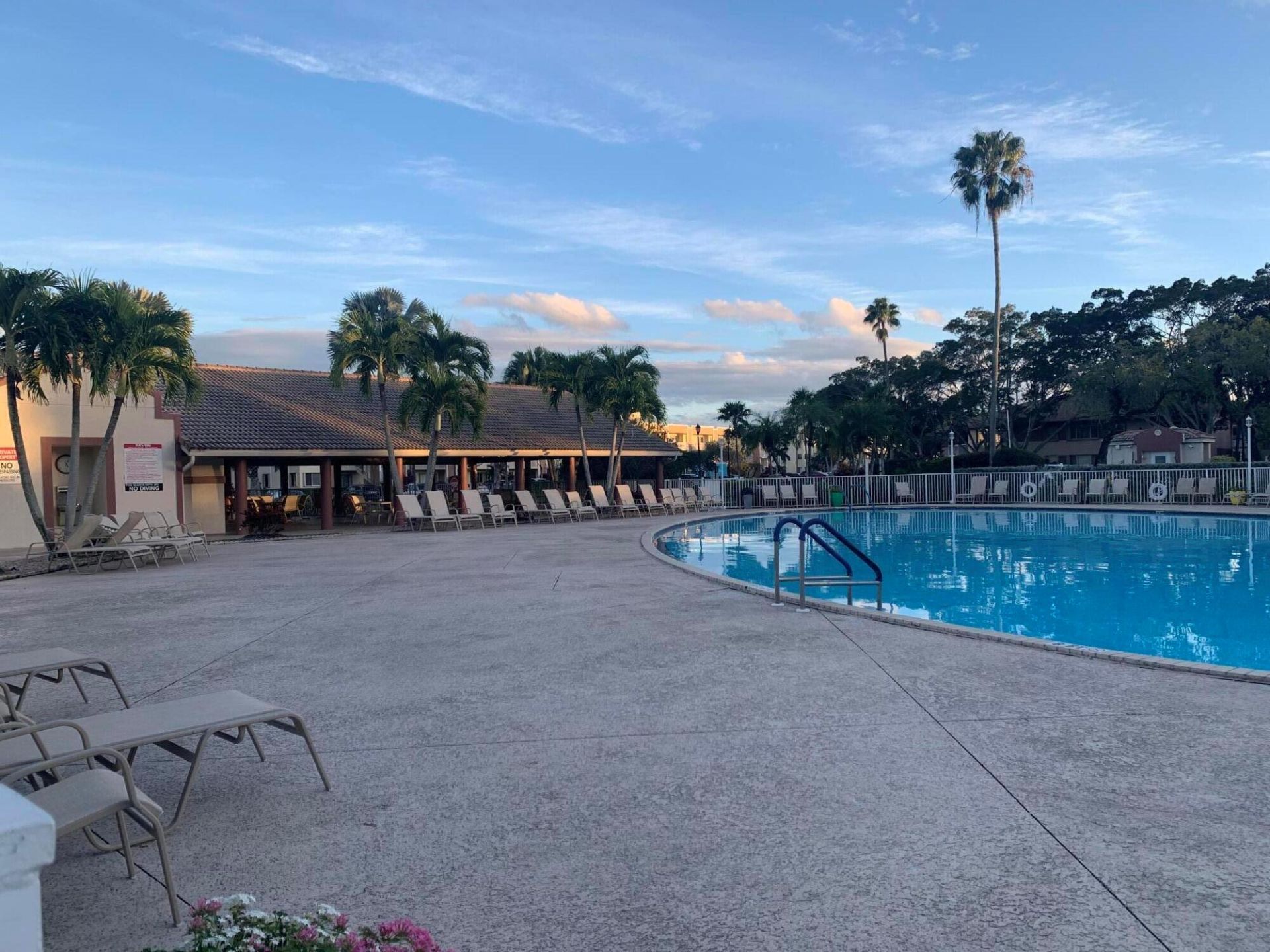 7216 S Devon Drive, Unit 212, Tamarac, FL 33321 Photo