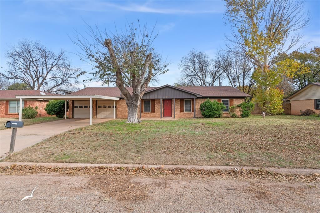 2017 Delwood Drive, Abilene, TX 79603 Main Photo