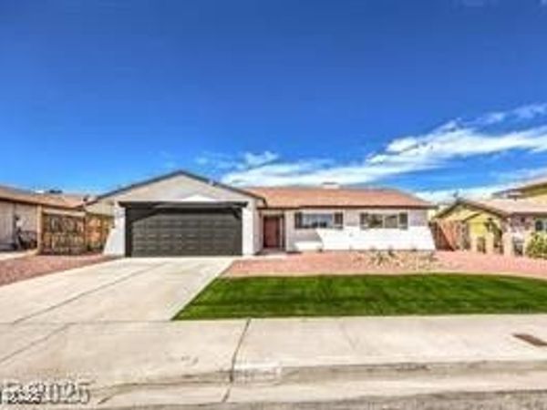 1700 Breezewood Drive, Las Vegas, NV 89108