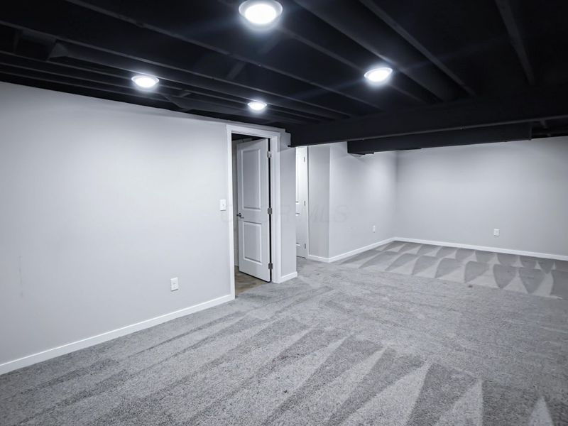 5846 Riverton Road, Columbus, OH 43232 Photo 12