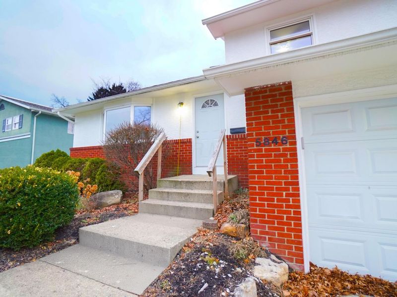 5846 Riverton Road, Columbus, OH 43232 Photo 2